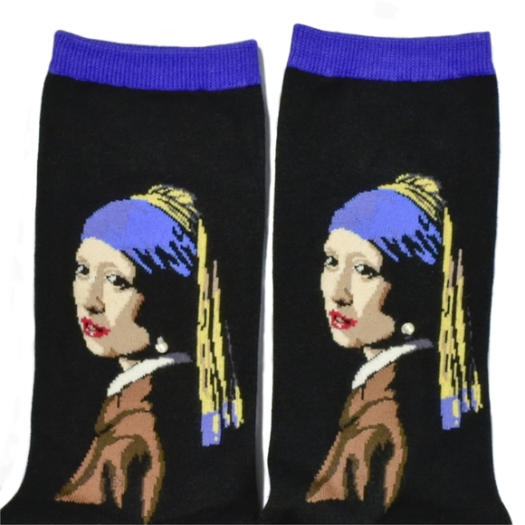 HOTSOX Vermeer's Girl With A Pearl Earring Crew Socks - Picture 3 of 9